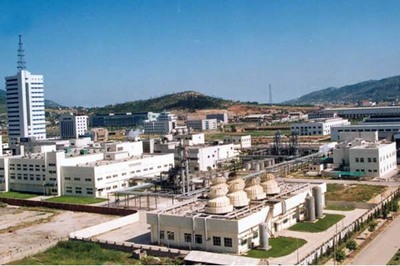 化工企業破解污染難題 提高化工產業準入門檻